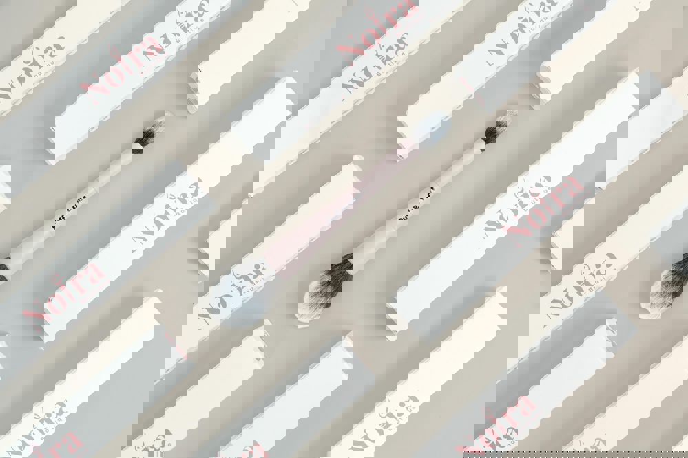 Puff and fluff N3 brush