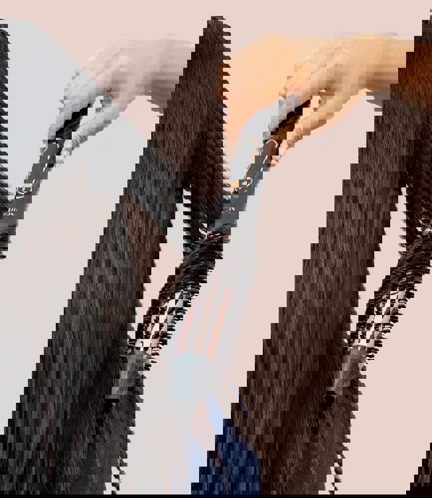 Noira styling brush curl & control